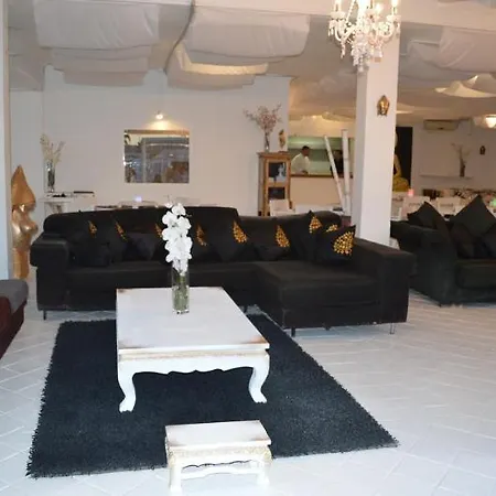 Blanco Y Negro Apartment Es Canar (Ibiza)